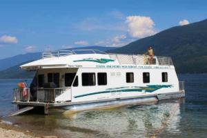 Twin Anchors Houseboat Vacations Good Friends Luxurious Houseboats Legendary Service