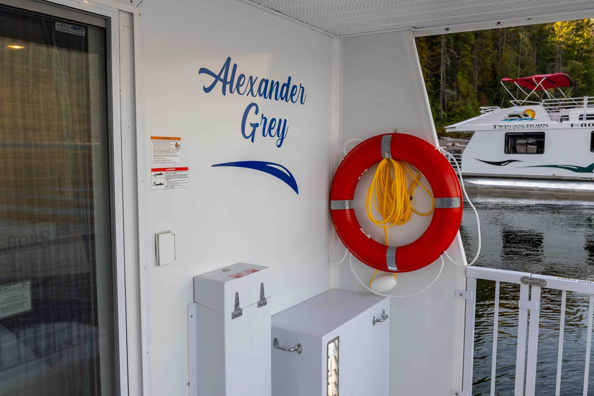 alexander_grey_aft_deck